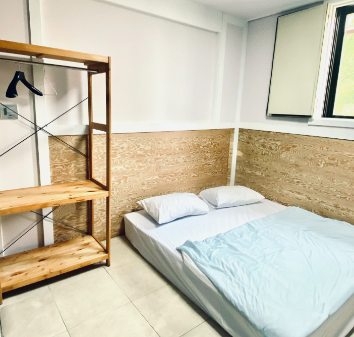 구미 장기임대 달방 102호 침대